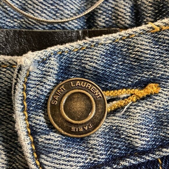 SAINT LAURENT PARIS Sz 32 Slim Leg Distressed Knees Made in Japan Mid-Wash Jeans - Picture 6 of 12